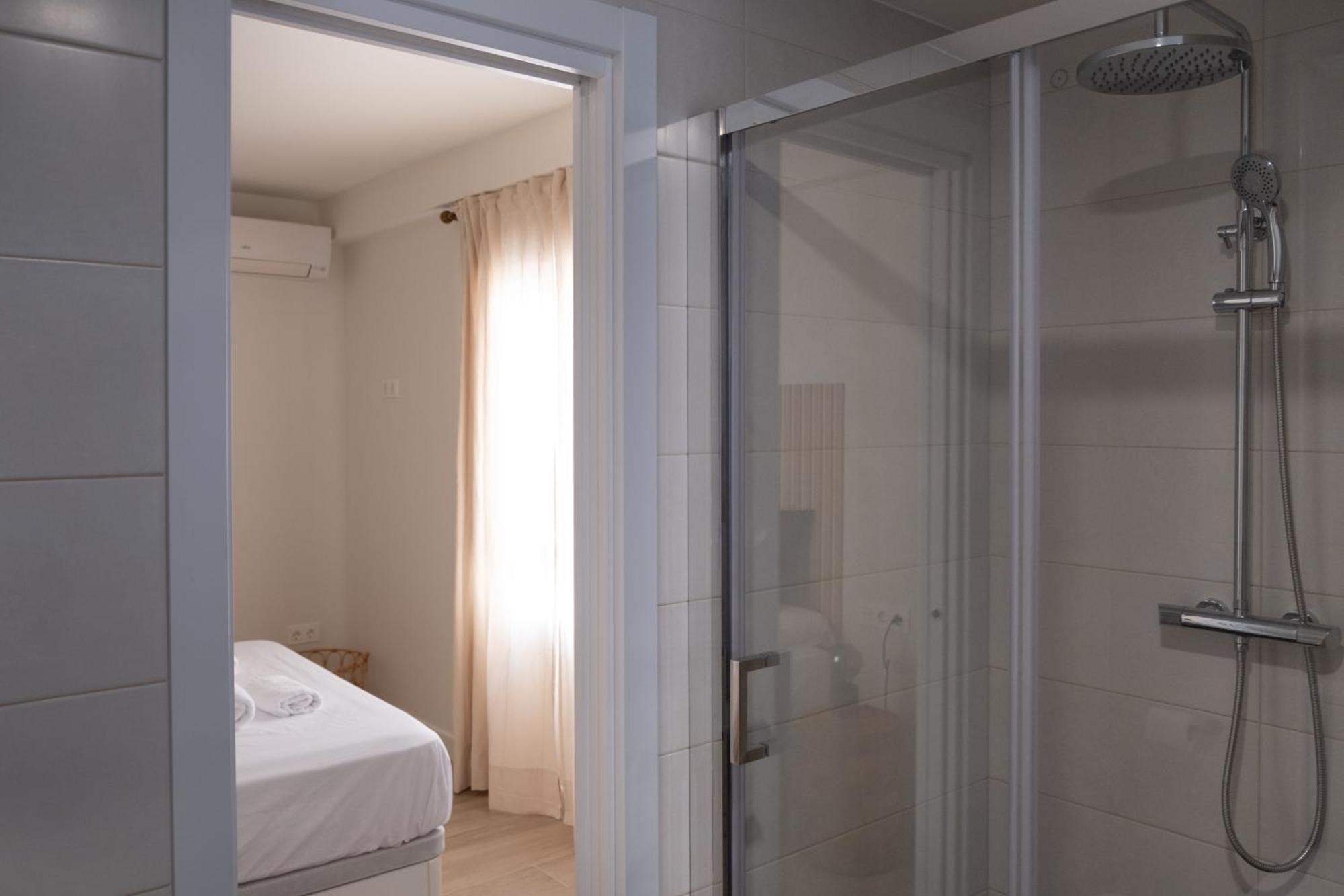 מאלגה Victoria'S Home Modern And Cosy 2 Bedroom Apartment מראה חיצוני תמונה