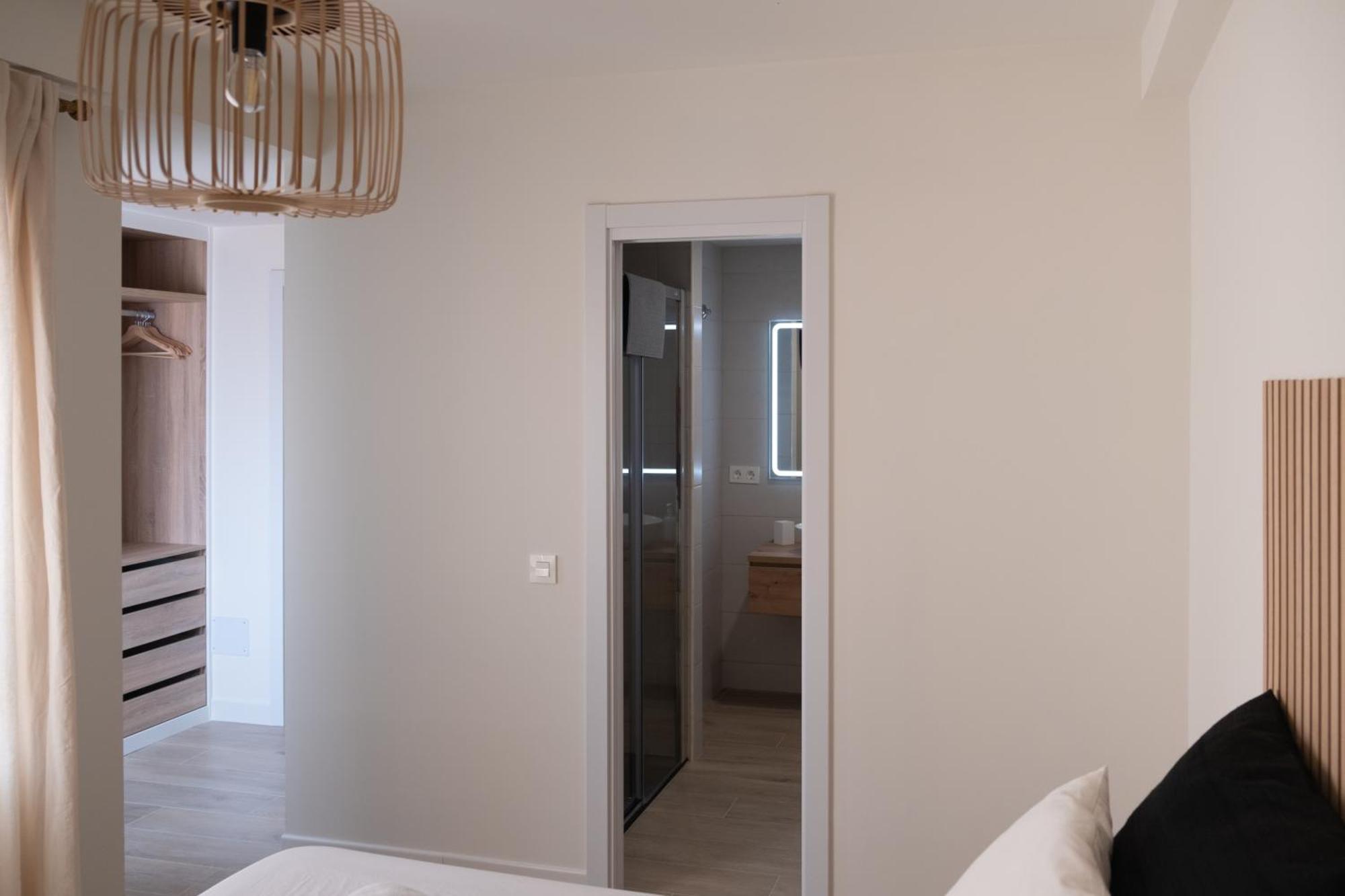 מאלגה Victoria'S Home Modern And Cosy 2 Bedroom Apartment מראה חיצוני תמונה